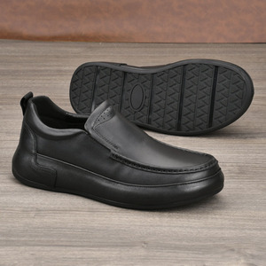 Mocassins en cuir véritable pour hommes, bout rond, à enfiler, semelle extérieure en caoutchouc respirante, chaussures décontractées d'automne - Product Image 2