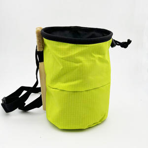 Sac à craie personnalisé pour l'escalade, sac à craie pour blocs d'escalade avec ceinture à clip rapide, poches zippées et pochette - Product Image 6