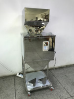 Machine de remplissage et de pesage automatique de sachets de poudre granulaire de 5 à 15 kg pour la distribution de farine et de graines