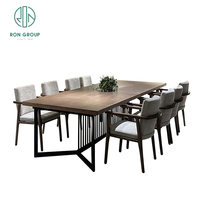 Ensembles de meubles de restaurant commercial luxueux Table en bois carrée coussin en cuir chaise en acier inoxydable pour café Bar hôtel utilisation