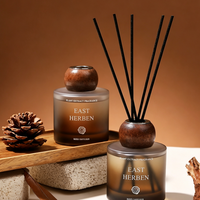 Diffuseur de parfum d'ambiance vintage pour la maison, parfum personnalisé, bouteille cylindrique givrée ambre avec bouchon boule en bois pour chambre et salon