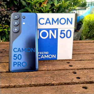 Teléfono móvil Tecno Sparks 20 Pro+ con teclado para bodas - Product Image 1