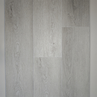 Piso Vinílico SPC LVT LVP PVC de 5.8mm 6.5mm 8mm en Stock, Alta Flexibilidad y Antideslizante para Cocina, Escuela, Oficina, Dormitorio, Sala de Estar