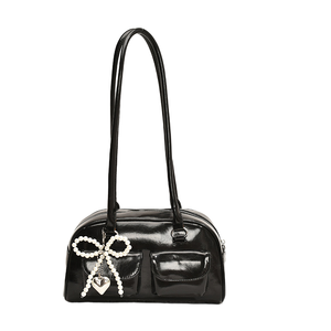 Sac à bandoulière en cuir PU style vintage avec nœud perlé et pendentif, idéal pour la mode féminine estivale 2025 - Product Image 1