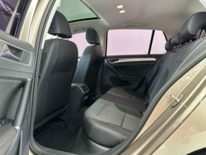 2019 <span class=keywords><strong>2022</strong></span> 2023 Usado para Volkswagen Golf 5 puertas 5 plazas Gasolina Turbo Automático Volante a la izquierda - Product Image 5