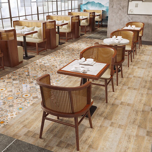 Sofás y Sillas de Comedor de Madera Maciza Personalizados con Temática Nórdica para Restaurantes y Hoteles, Mesas con Tapa de Pizarra, Conjuntos de Mesa y Silla para Pared - Product Image 4
