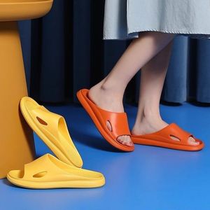 Sonbahar Mevsimi İçin Termal Transfer Baskılı, Taşınabilir Tasarım, Hafif ve Kaymaz Özellikli Promosyon Modern EVA Ev Terlikleri - Product Image 5