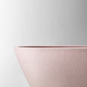 Bañera moderna de piedra artificial independiente para interiores, bañera de remojo de <span class=keywords><strong>SPA</strong></span> de forma ovalada rosa para hoteles - Product Image 4