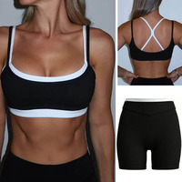 Ensemble 2 pièces pour femme : Soutien-gorge de sport dos croisé à bordure contrastante et short cycliste – Tenue de sport, yoga, fitness, gym, vêtements de sport