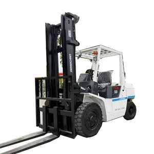 TCM d'occasion chariot élévateur de 5 tonnes à faible durée de fonctionnement Machine de levage de qualité industrielle pour usine d'entrepôt - Product Image 1