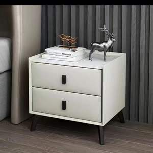 Mesita de Noche de Madera Maciza de Lujo con Carga Inalámbrica y Luz - Diseño Moderno para Almacenamiento en Dormitorio y Baño - Product Image 5