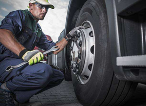 Pneus professionnels Westlake/Goodride/Chaoyang Radial TBR pour camions 700/750r16 315/80r22.5 385/65r22.5 1200r20 - Product Image 6