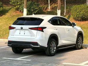 <span class=keywords><strong>Lexus</strong></span> NX200 <span class=keywords><strong>2022</strong></span> d'occasion avec bon état extérieur, <span class=keywords><strong>prix</strong></span> abordable, conduite à gauche - Product Image 6