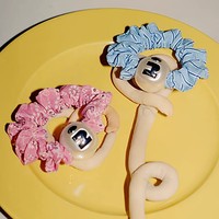 I Letter Love - Accessoires pour cheveux faits main en tissu perlé à motif lettre imaginaire, comprenant un élastique à cheveux et une corde à cheveux, à haute élasticité