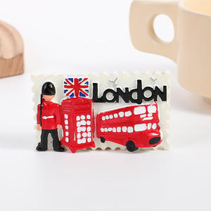 Set di Magneti per Frigorifero in Resina con Monumenti Iconici di Londra, Souvenir del Regno Unito e Decorazione per la Casa - Product Image 3