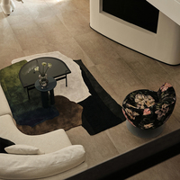 Designer Unregelmäßiger Teppich für Wohnzimmer & Schlafzimmer Modernes High-End-Sofa polster im Retro-Stil mit abstraktem Muster