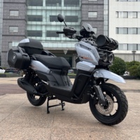 Scooter Populaire Grande Puissance TANK Moto 125cc Scooter 125CC avec Sac en Cuir Cyclomoteur à Essence Scooter 50cc
