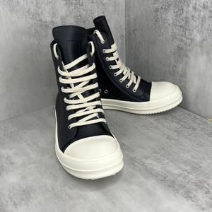 Chaussures plates polyvalentes confortables en maille pour hommes et femmes, style classique décontracté pour la marche, amorti, chaussures de sport montantes pour femmes - Product Image 1