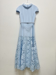 <span class=keywords><strong>Vestido</strong></span> Largo Casual de Encaje <span class=keywords><strong>Azul</strong></span> con Parches Florales Hechos a Mano, Estilo Delgado y Elegante, Colección Ramadán 2026, Siete Colores - Product Image 4