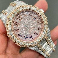 Notre montre élégante Hip Hop automatique en acier inoxydable, édition limitée, avec verre en cristal et diamants Moissanite taille brillant clarté VVS