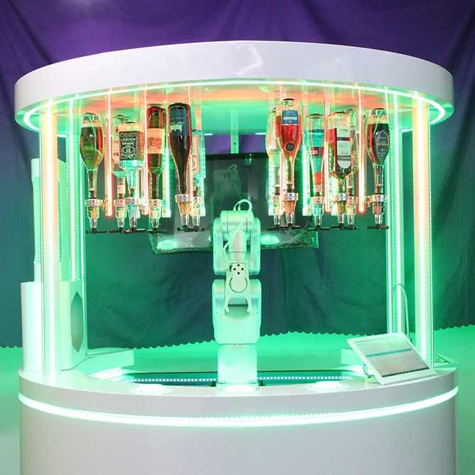 6 Axis Robot Automatic Cocktail Vending Machine 12 Kind Of Wines Drinks
