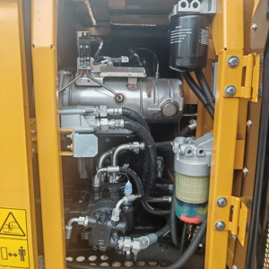 Excavadora Pesada Sany Sy75 Usada de Alta Calidad, 90% Nueva, Modelo 2025, con Caja de Cambios, Bomba y Rodamientos, en Venta - Product Image 5