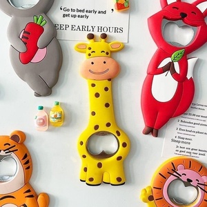 Ouvre-bouteille magnétique multifonctionnel en forme d'animal de dessin animé, ouvre-bouteille portable pour bière et soda pour la maison - Product Image 2