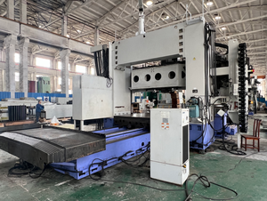 Centre d'usinage CNC à <span class=keywords><strong>portique</strong></span> 5 axes Mitsubishi MVR35 d'occasion du Japon avec système FANUC 18i-MB, table 2500x5000mm - Product Image 2