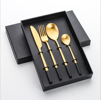 Nieuwe Ontwerp Gold Plating Pvd Coating Roestvrij Staal Bestek Set Mes Lepel Vork Kleurrijke Bestek Met Doos