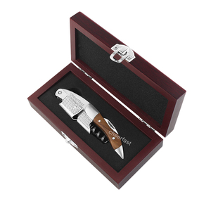 Tire-bouchon en bois d'olivier personnalisé avec embout en acier inoxydable <span class=keywords><strong>dans</strong></span> un coffret en bois haut de gamme pour <span class=keywords><strong>les</strong></span> anniversaires et Noël - Product Image 1