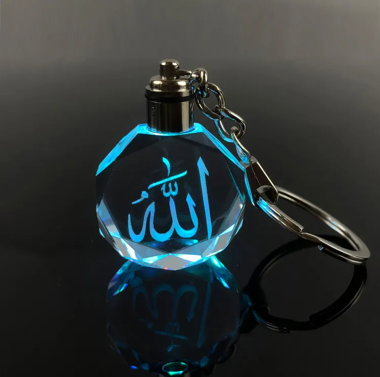 Led lumière forme octogone Gravé au laser Islamique Allah cristal porte-clés MH-YS0508