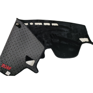 เสื่อแดชบอร์ดตกแต่งภายในรถยนต์แผ่นกันลื่นเหมาะสำหรับ <span class=keywords><strong>Suzuki</strong></span> <span class=keywords><strong>Swift</strong></span> <span class=keywords><strong>2022</strong></span> - Product Image 4