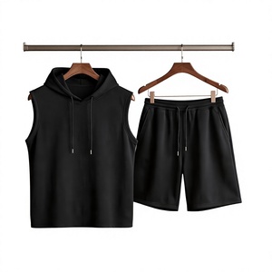 Ensemble sweat à capuche et short unisexe épais pour l'hiver, personnalisable avec broderie, en molleton de coton premium, tenue streetwear urbaine - Product Image 1