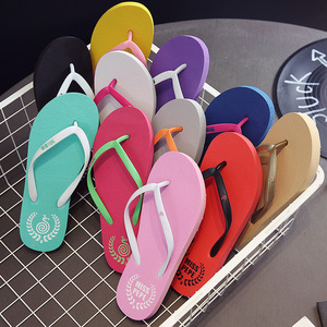 Nouvelles tongs légères et à séchage rapide pour femme, style tendance 2025, idéales pour la plage et l'<span class=keywords><strong>extérieur</strong></span>, collection été, best-seller - Product Image 2