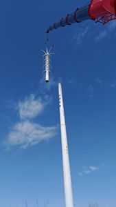 Selbsttragender Stahl-Monopol-Telekommunikationsturm, 20m <span class=keywords><strong>30m</strong></span> 40m Mobilfunk-Signalmast - Product Image 5