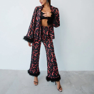 Plumes en <span class=keywords><strong>tissu</strong></span> personnalisées pour femmes, vêtements de nuit pyjamas de haute qualité 2024 Nouveautés Pijamas/ - Product Image 3