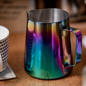 <span class=keywords><strong>Barista</strong></span> arabe personnalisé 350ml 500ml Mini <span class=keywords><strong>cafetière</strong></span> noire Mousseur en acier inoxydable <span class=keywords><strong>Latte</strong></span> Mousser Pot à lait Pichet à lait - Product Image 4