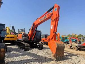 Excavatrice d'occasion Hitachi ZX200 de 20 tonnes, d'origine japonaise, équipement hydraulique d'occasion, moteur, brise-roche, certifiée CE - Product Image 3