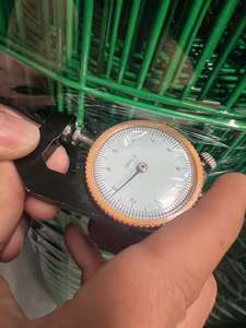 Clôture en treillis métallique de haute qualité 60*60mm 2..0mm maille, treillis métallique hollandais 1.0*30m pour jardin et sécurité - Product Image 1