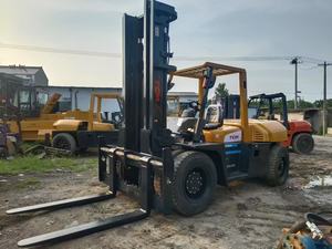 Kullanılmış Orijinal Japon Markası 10 Ton 2 Kademeli Mastlı Dizel Motorlu Forklift TCM FD100 Satılık - Product Image 4
