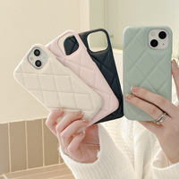Nouvelle coque de téléphone texture caviar pour iPhone 16 15 14 13 12, housse de luxe matelassée pour iPhone 11/12/13