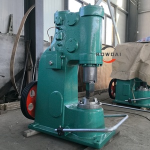 Marteau de forgeage automatique à grande puissance avec roulement et moteur 1,5 kW, énergie de frappe élevée - Product Image 3