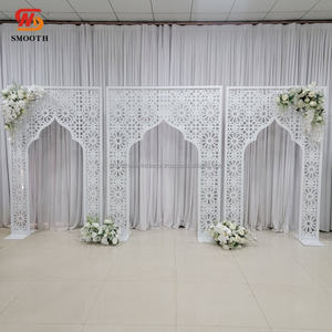 Arco de Hierro Elegante para Bodas, con Patrón Exquisito, para Decoración de Escenarios y Fondos de Boda al Aire Libre - Product Image 1