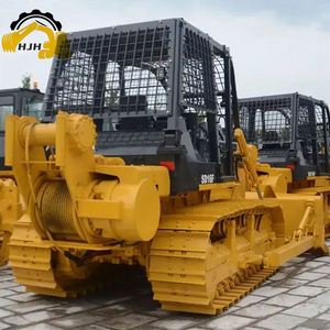 Bulldozer d'ingénierie 160 CV, type forestier, adapté aux sites forestiers - Product Image 2