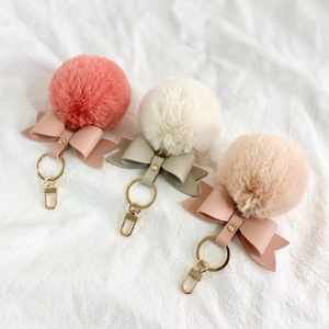 PU leather bow keychain pendant, source factory, exquisite and cute <b>girly</b> bag and <b>car</b> keychain. - Product Image 4