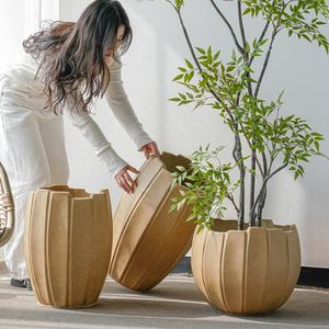 <span class=keywords><strong>Maceta</strong></span> de <span class=keywords><strong>barro</strong></span> de magnesio C885, luz para el hogar, suelo de gama alta de lujo, sala de estar <span class=keywords><strong>maceta</strong></span> <span class=keywords><strong>grande</strong></span> para, balcón, <span class=keywords><strong>maceta</strong></span> para casa de familia - Product Image 1