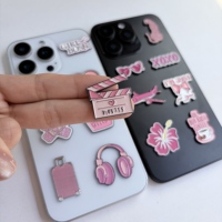 Stock d'usine disponible, pin's en émail souple personnalisable |   Gravure personnalisée sur le thème Girl Power et arabe |   Autocollant décoratif personnalisé pour téléphone