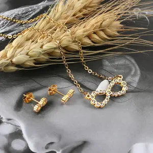 Gioielli di moda da donna in acciaio inox cerchio cavo geometrico collana irregolare orecchini con zircone