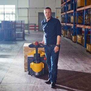 Transpaleta Eléctrica Pequeña con Operador a Pie Xilin para Manejo de Palets con Capacidad de Carga de 3300 lbs - Product Image 4