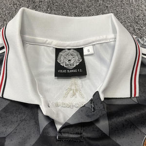 Chemises de football pour hommes à motif de bloc de grille de sublimation personnalisée - Product Image 4